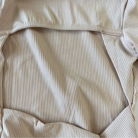 Fashion Nova Claudine Ribbed Backless Top - Picture 8 of 12